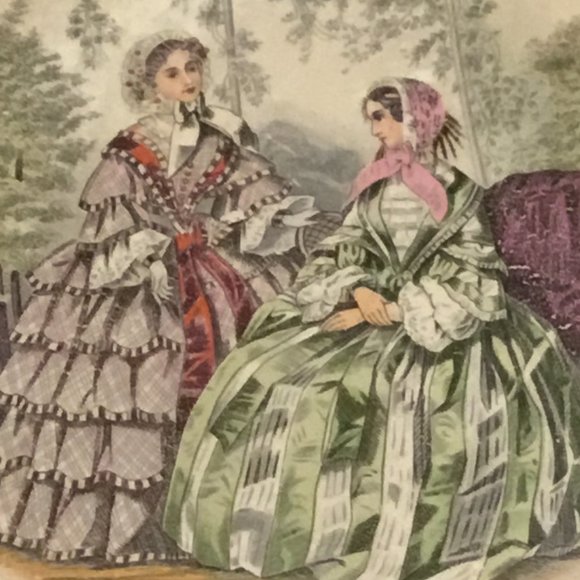 Vintage 23 karat gold porcelain plate of Victorian women by Salem China Co. - Picture 3 of 5